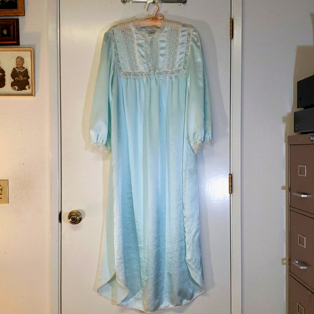 Nightgown